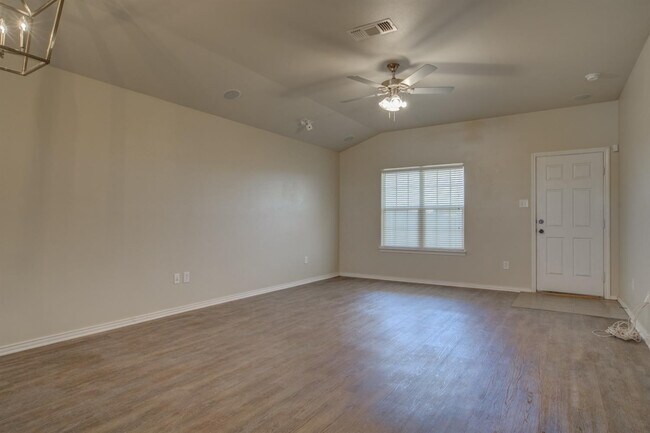 Building Photo - 1715 100th St