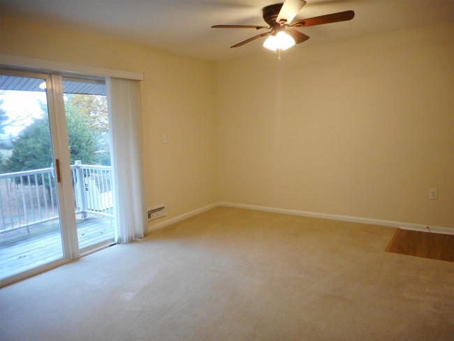 Foto del edificio - 903 Quarry Rd