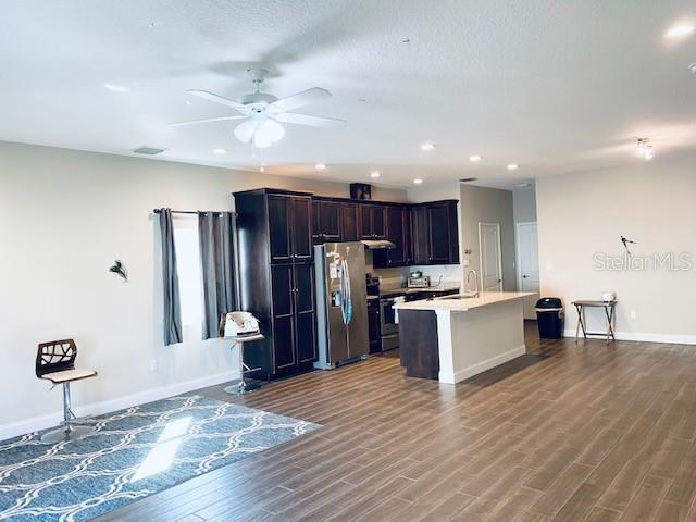 Foto del edificio - 808 10th St NW