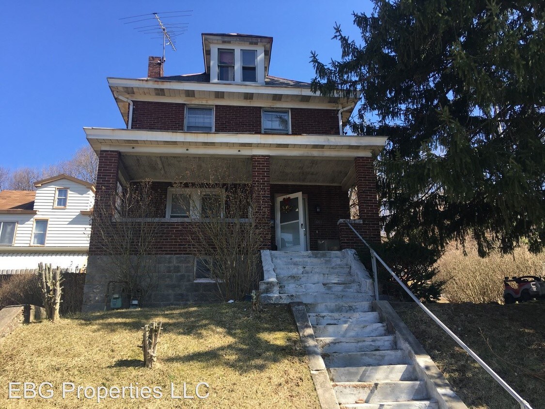 Primary Photo - 1661 Belasco Ave