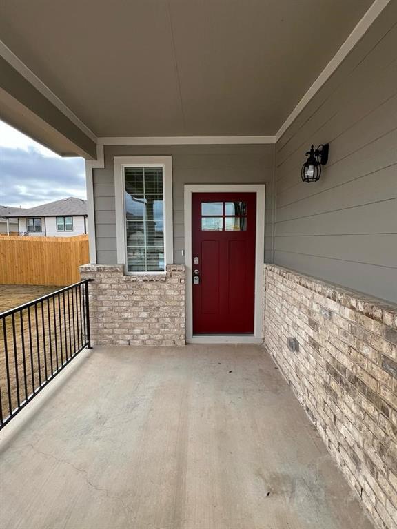 Building Photo - 121 Lake Nocona Cv
