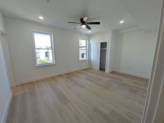 Foto del edificio - 115 N 63rd St