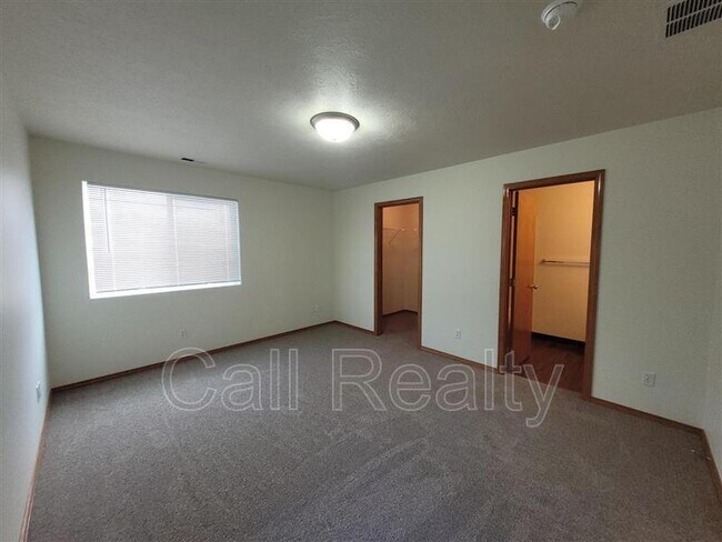 Foto del edificio - 18714 E Augusta Ct