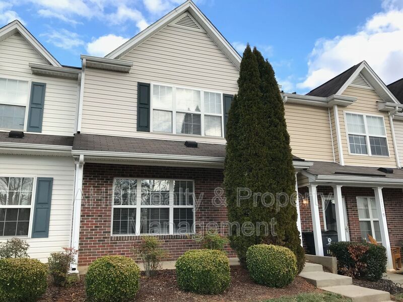 1117 Oak Blossom Way, Whitsett, NC 27377 House Rental in Whitsett, NC