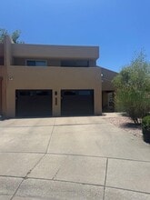 Building Photo - 9608 Merion Cir NE