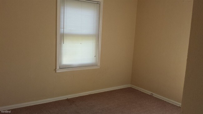 Foto del edificio - 2535 Grasmere Ave