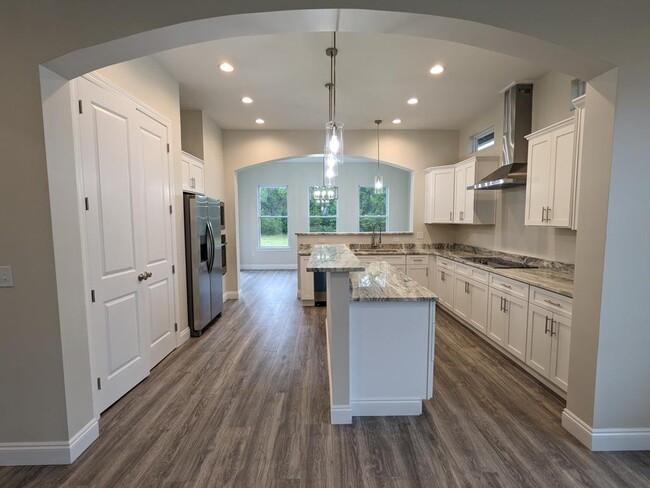 Building Photo - 383 Gramercy Plantation Rd