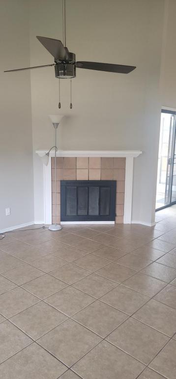 Building Photo - 3801 Horizon Place