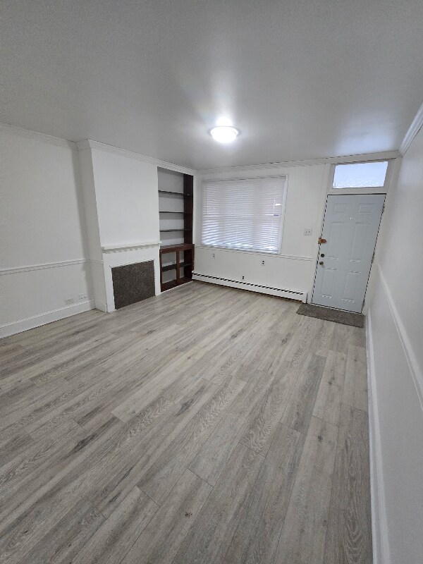 Photo - 723 E Woodlawn St House