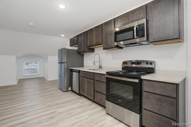 Foto del edificio - 799 E Grand Blvd