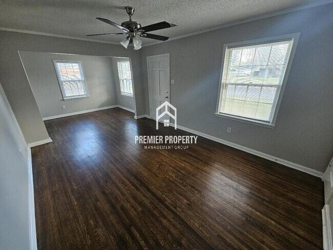 Foto del edificio - 4489 Quince Rd