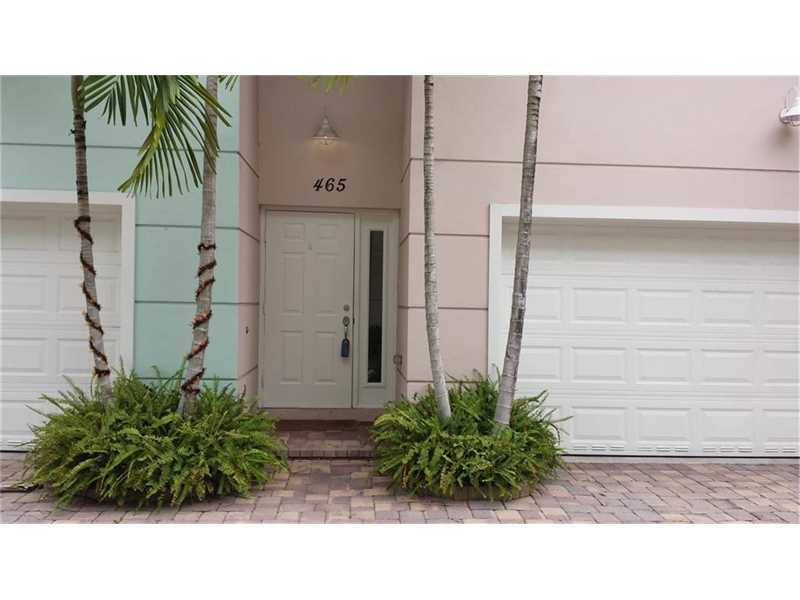 Primary Photo - 465 NE 1st St