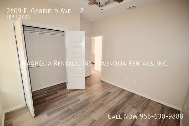 Foto del edificio - 2609 E Garfield Ave