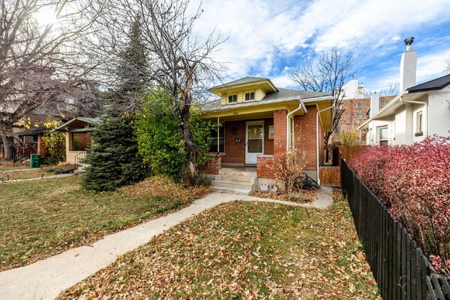 Building Photo - Cute Denver bungalow for rent