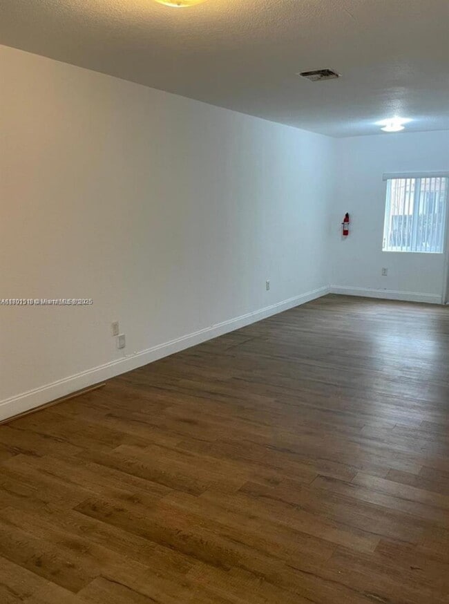 Building Photo - 307 NW 84th St