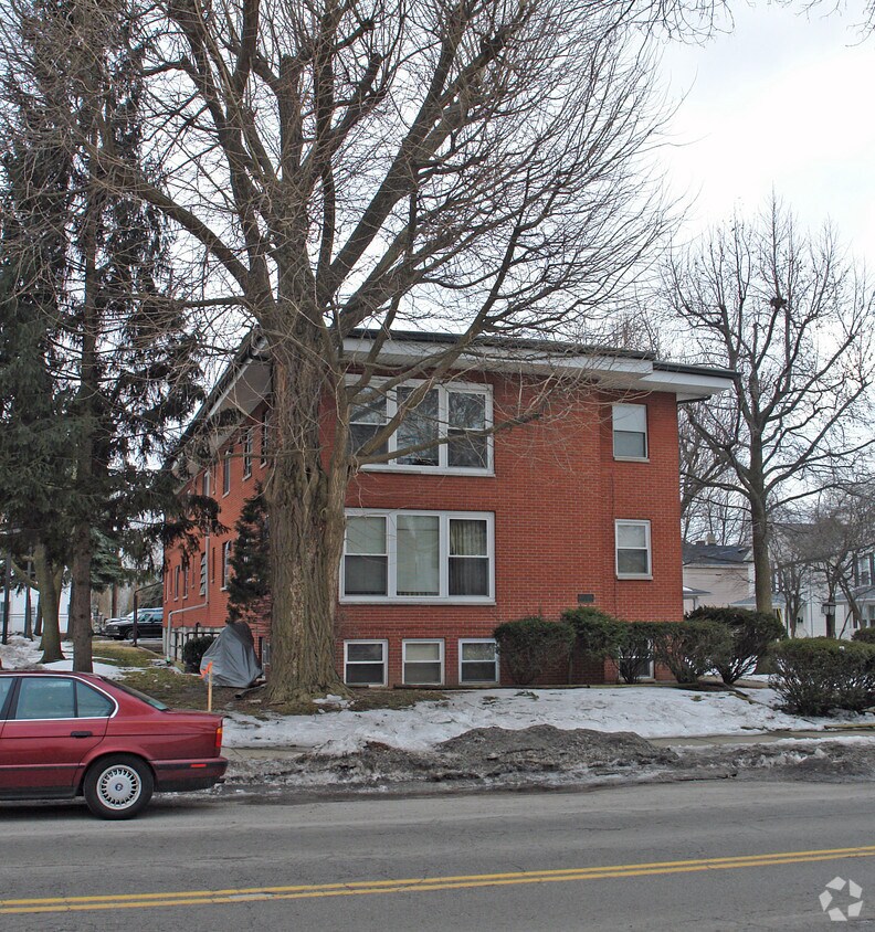Foto del edificio - 161-163 W 2nd St
