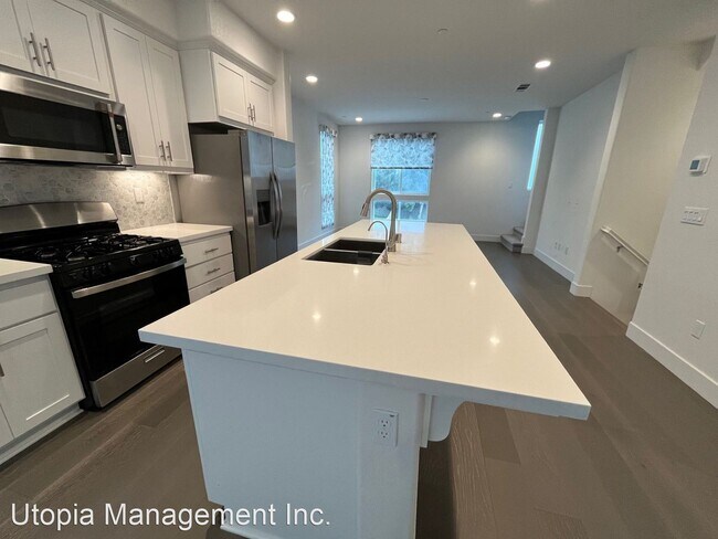 Foto del edificio - 2 br, 2.5 bath House - 848 Marina Way S