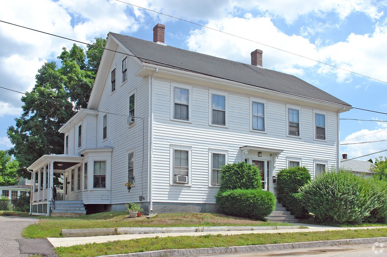 31 Grove St, Dover, NH 03820 Apartments in Dover, NH
