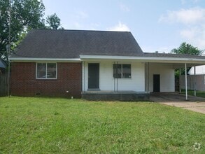 Building Photo - 1463 Vicksburg Dr