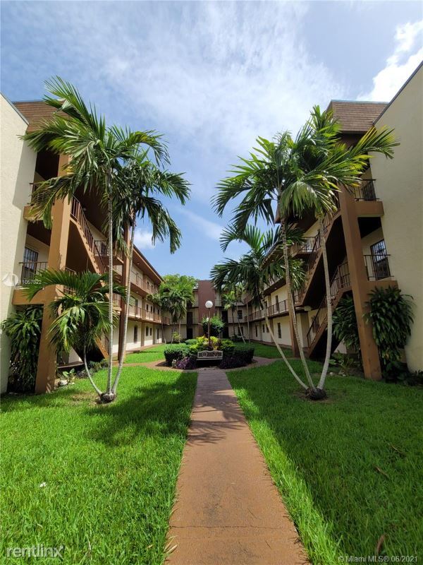 Primary Photo - 10850 W Flagler St