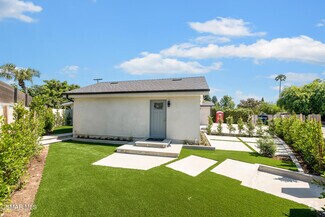 Building Photo - 7633 Yarmouth Ave