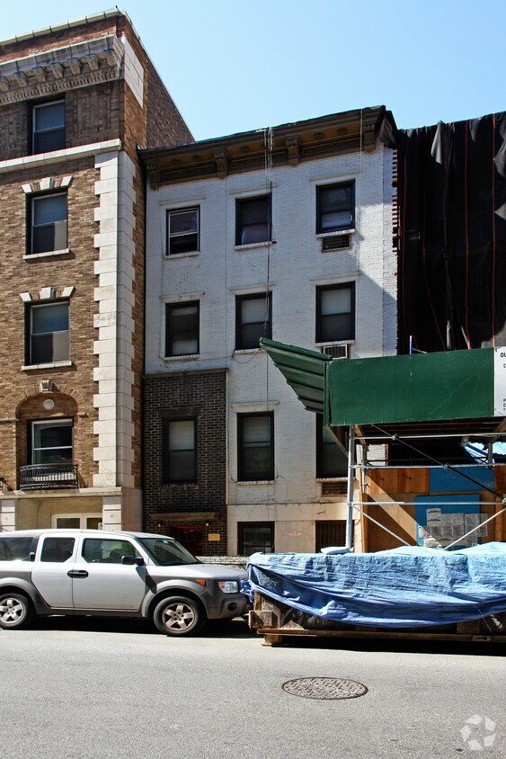 Foto del edificio - 148 W 15th St