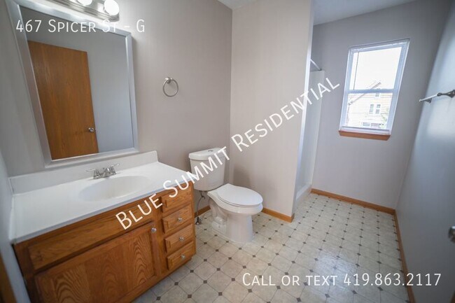 Building Photo - 467 Spicer Street