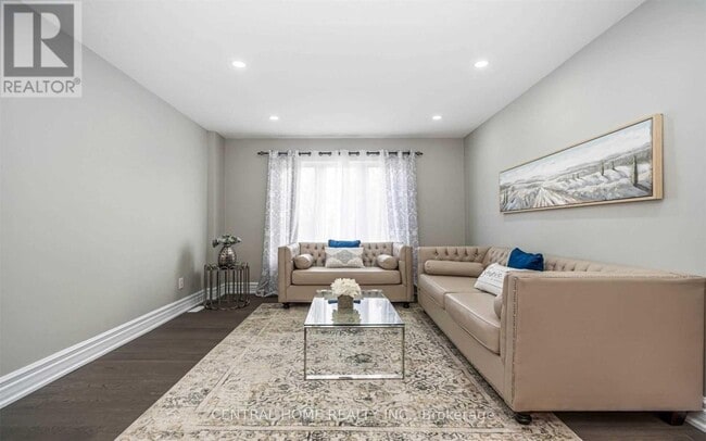 Building Photo - 45 Dellano St