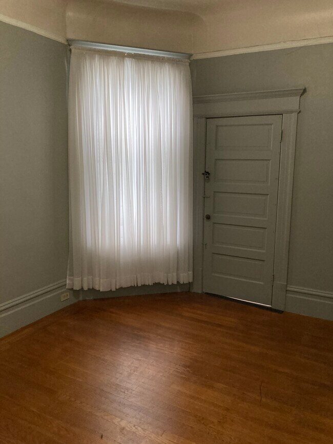 Foto del edificio - 433 14th St