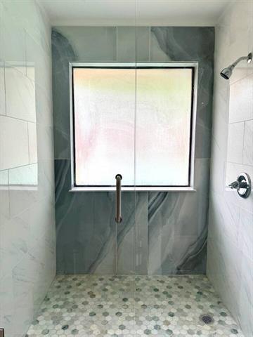Foto del edificio - 1629 Glencairn Ln