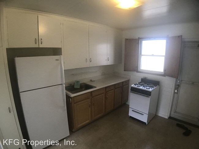 Building Photo - 2254 Citron St