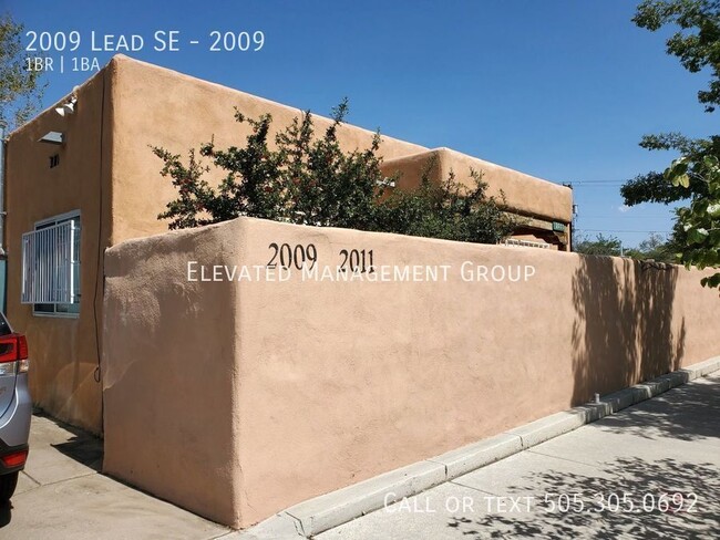 Building Photo - 2009 Lead Ave SE