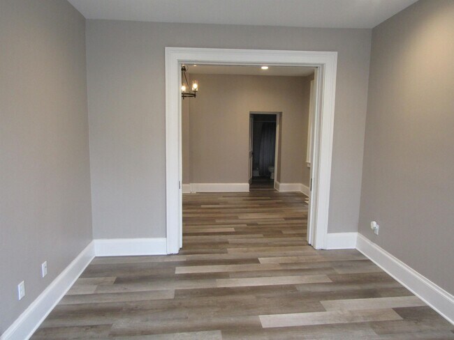 Building Photo - 1228 Jackson St