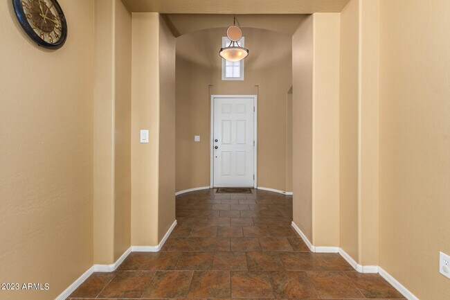 Foto del edificio - 16155 N 171st Dr