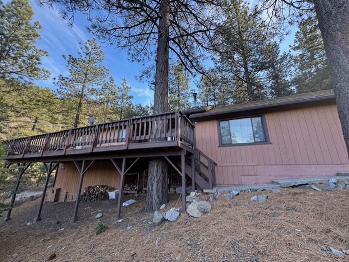 Primary Photo - Nice 2 Bedroom / 2 Bathroom in Pine Mountain Club - Fully Furnished!