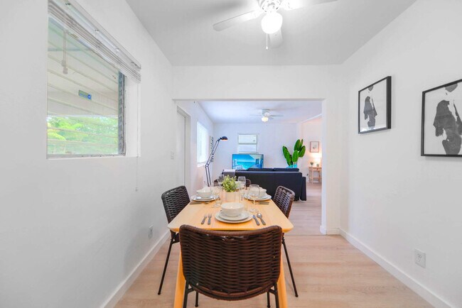 Foto del edificio - 515 NE 82nd St