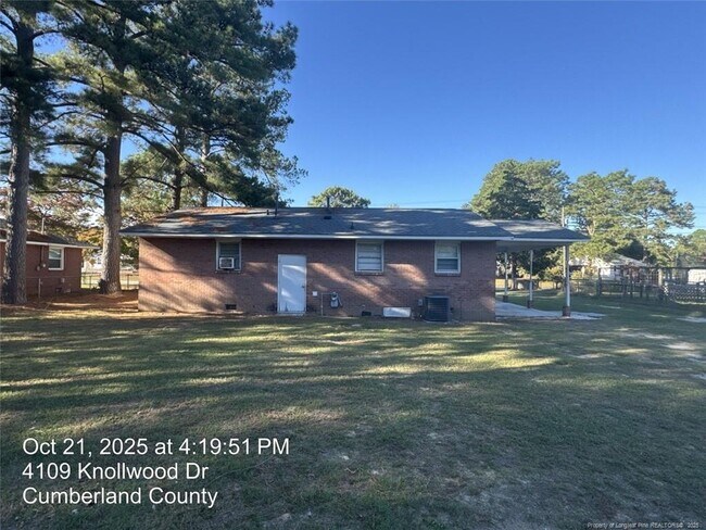 Building Photo - 4109 Knollwood Dr