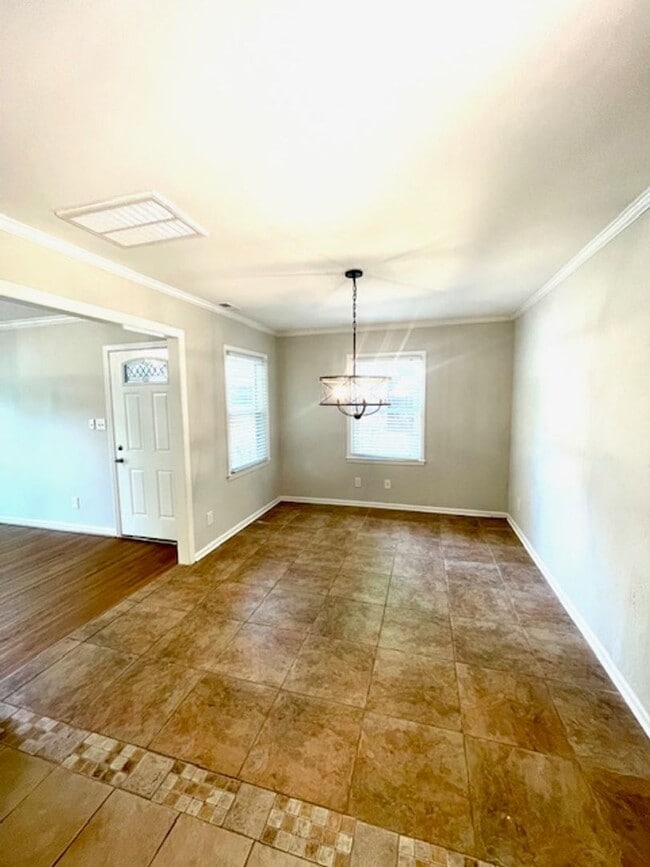 Building Photo - Charming Brick Ranch in Downtown Matthews ...