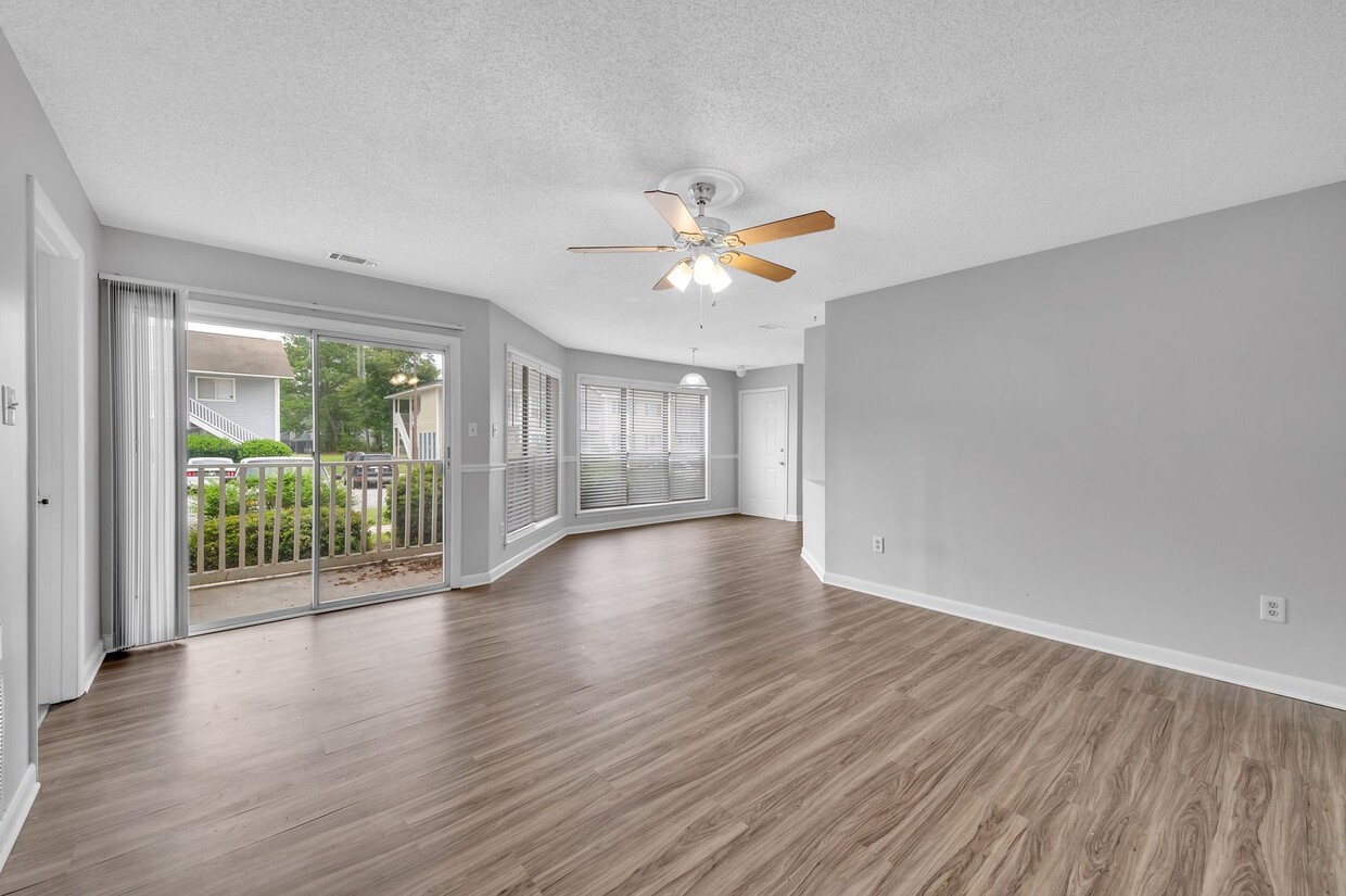 Primary Photo - Spacious 2 Bed / 2 Bath in Georgetown