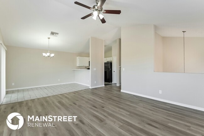 Building Photo - 1494 W Kennington Ave