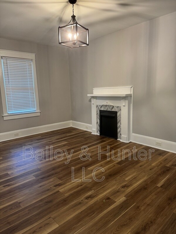 Foto del edificio - 151 Wellington St SW