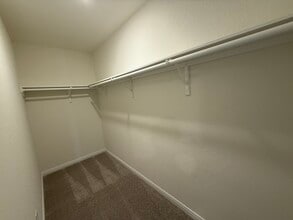 Building Photo - 22419 Hawberry Blossom Ln