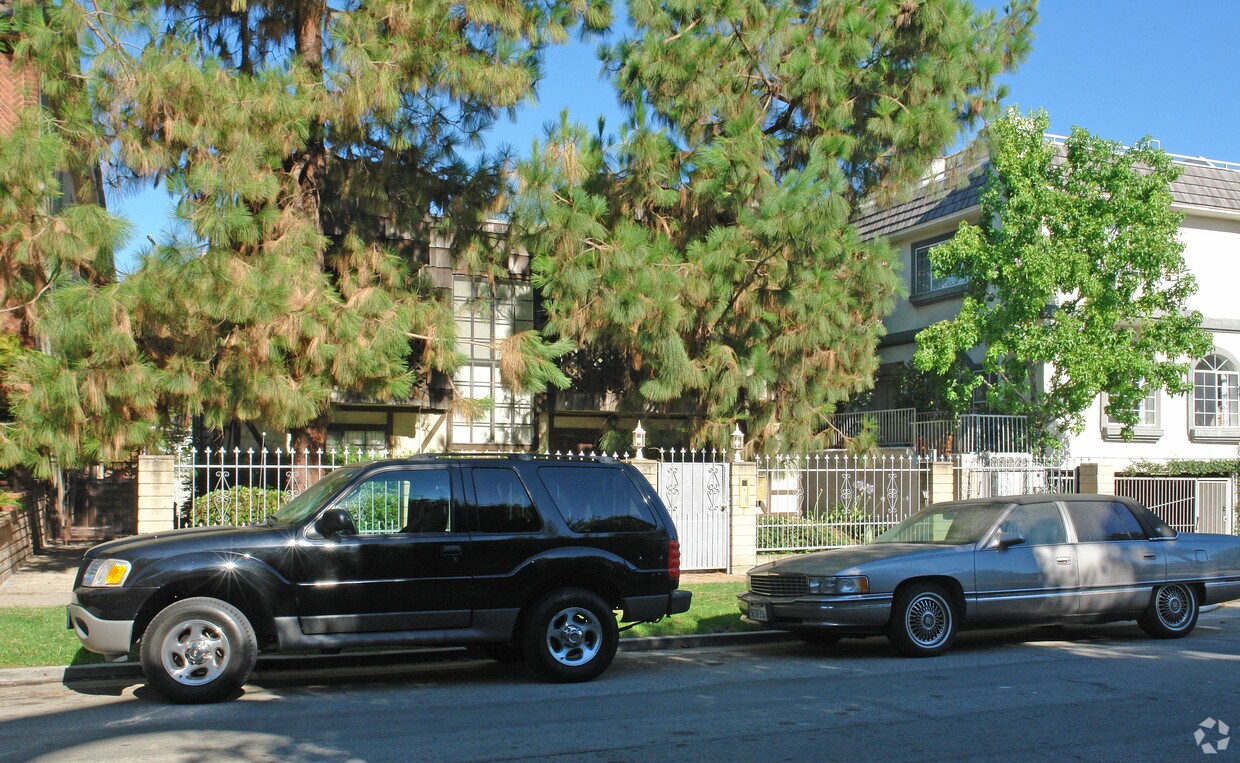 Primary Photo - 4455 Vista del Monte Ave