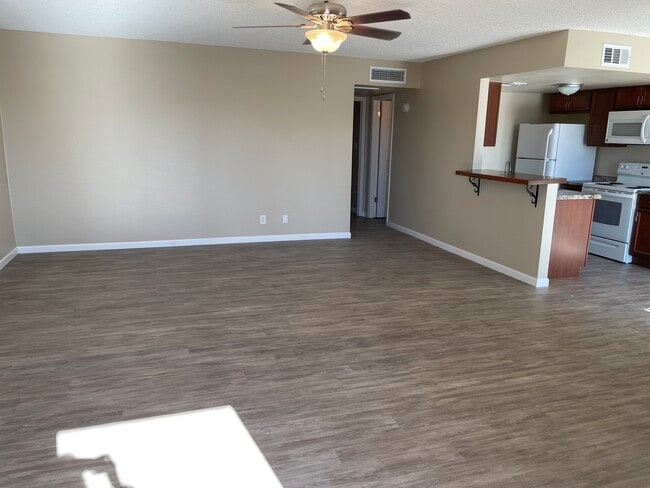 Building Photo - 14259 N Boxwood Ln