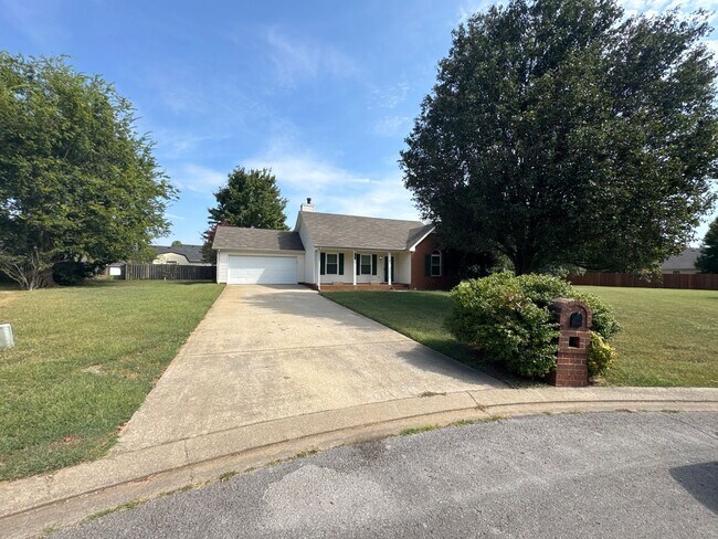 Foto del edificio - 1603 Galston Ct