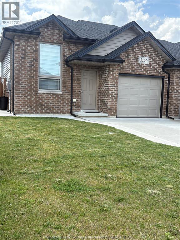 Building Photo - 3145 Viola Cres