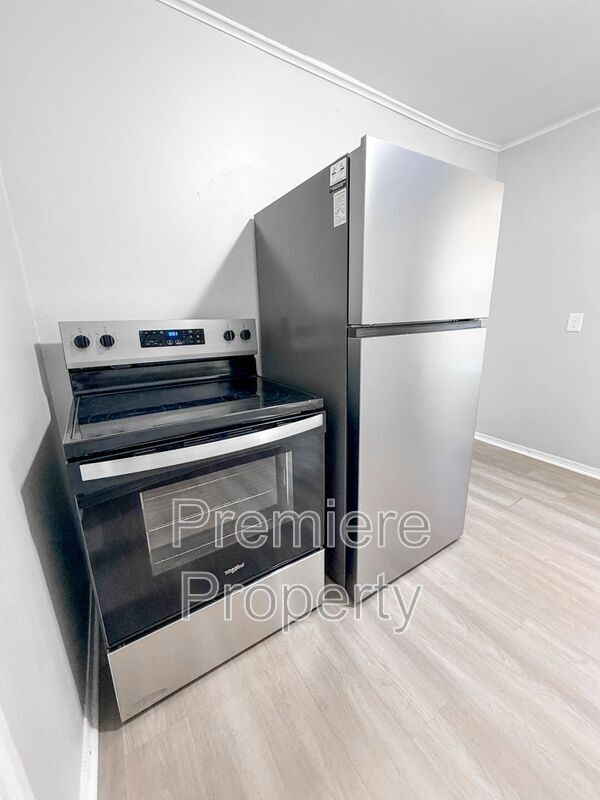 Foto del edificio - 1537 S Willow Ave