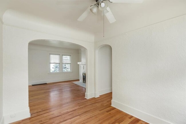 Building Photo - 139 Draper Ave