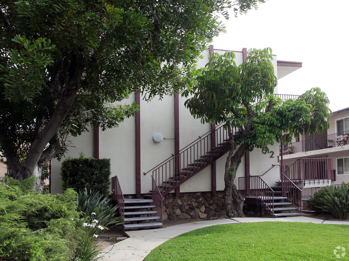 Foto del edificio - 521 W Stocker St