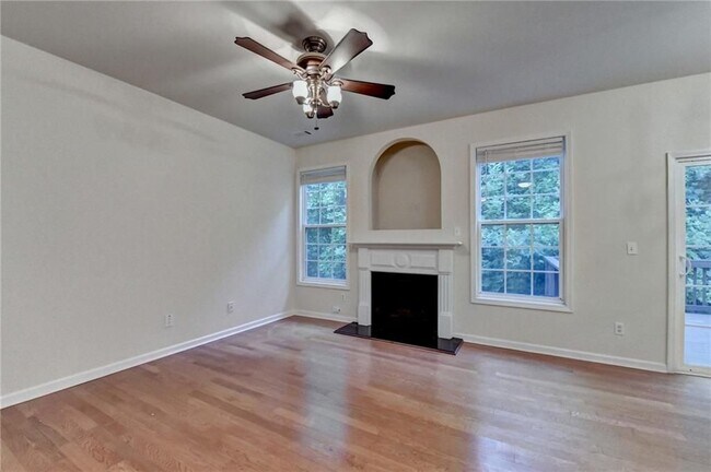 Building Photo - 1641 Tailmore Ln NW